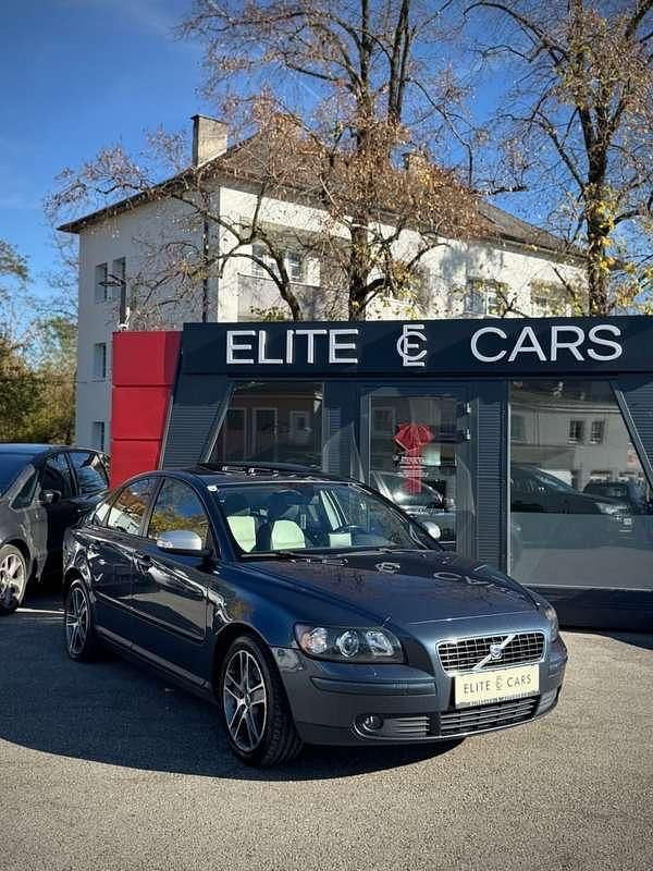 Gebraucht 2007 Volvo S40 R-Design Limousine | € 3.990 - Bild 1/3