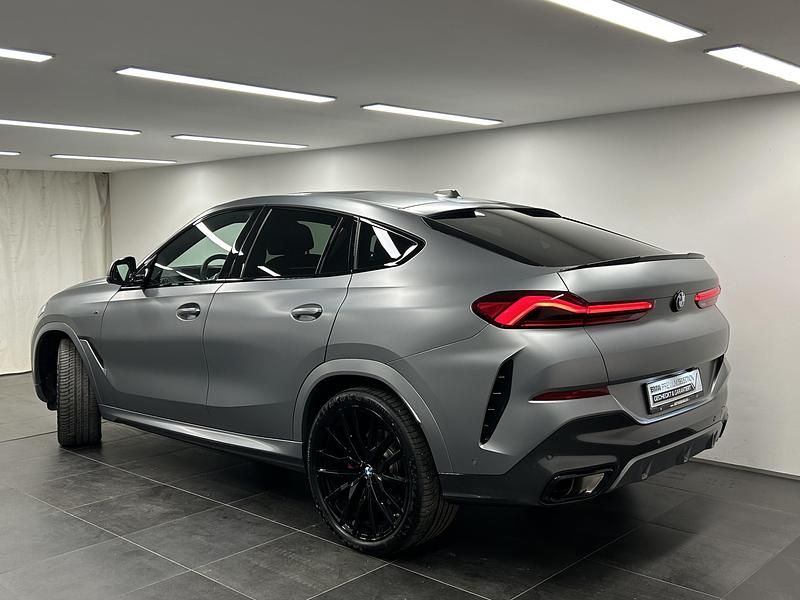Gebraucht BMW X6 M Sport 352 PS (258 kW) 2025 Grau SUV