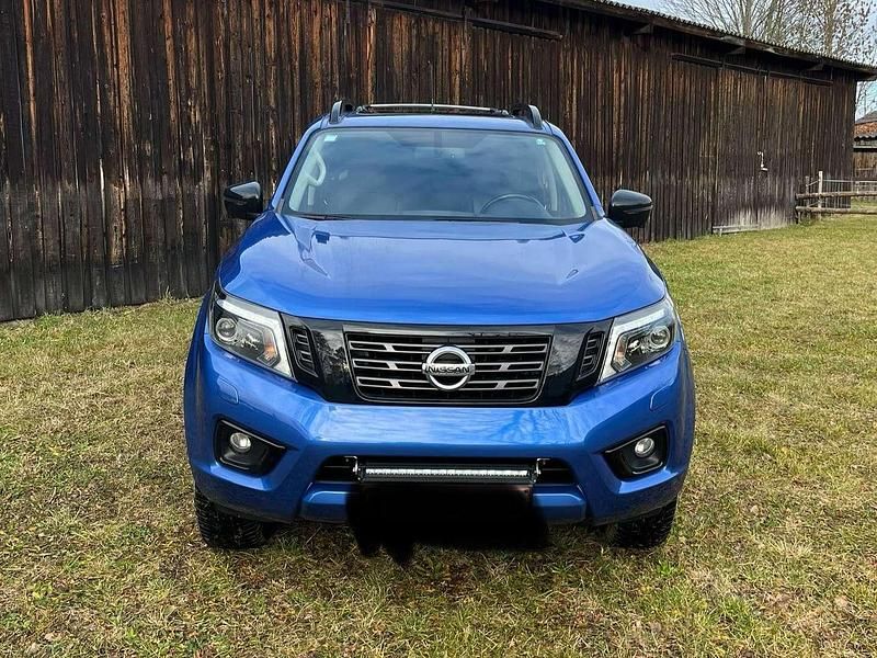 Blau Gebraucht 2020 Nissan Navara N-Guard Abholung | € 31.500 (Fairer Preis) - Bild 1/4