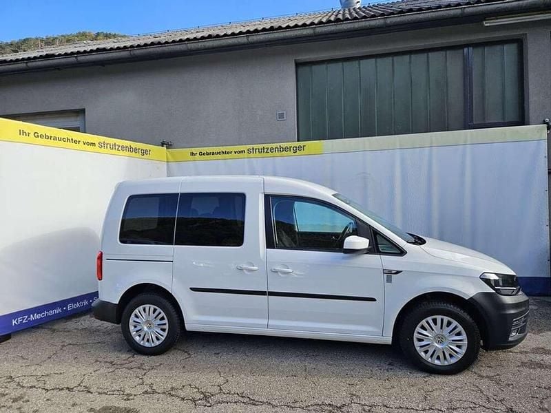 Weiß Gebraucht 2016 VW Caddy Van / Kleinbus | € 17.490 (Fairer Preis) - Bild 1/4