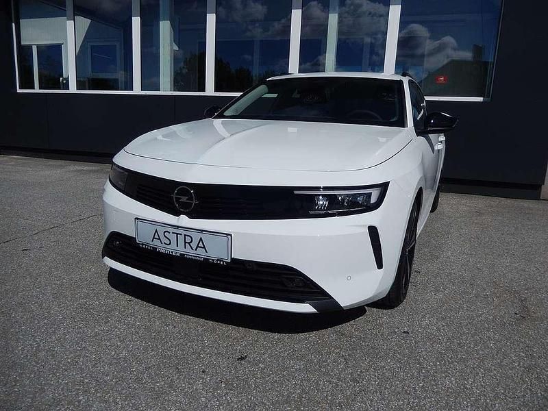 Weiß Neu 2025 Opel Astra Edition Kombi | € 22.490 (Superpreis) - Bild 1/4