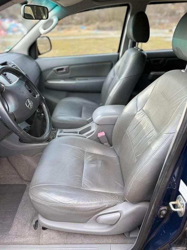 Gebraucht Toyota HiLux Executive 171 PS (125 kW) 2007 Abholung