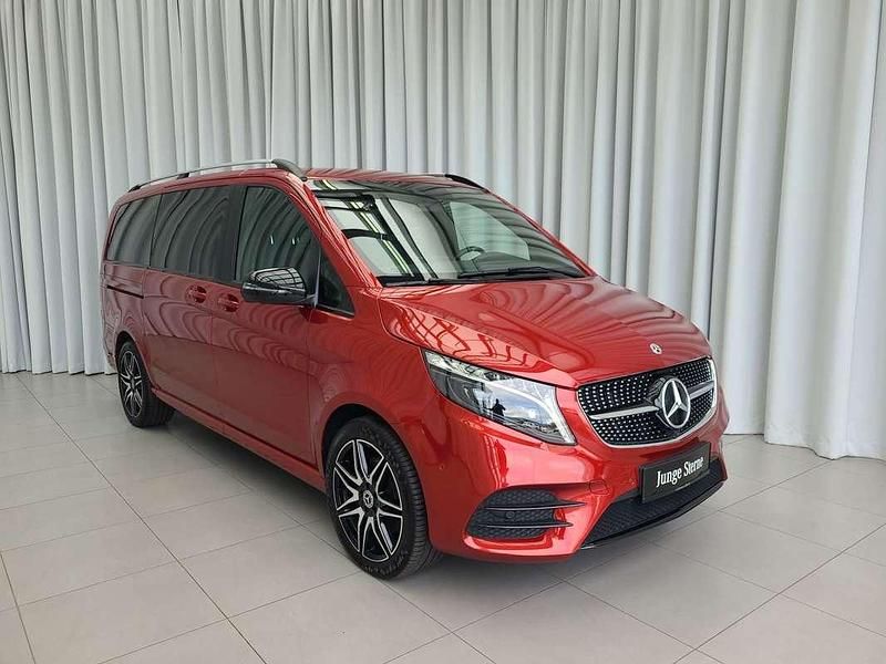 Gebraucht Mercedes V300 Exclusive 237 PS (174 kW) 2023 Rot Van / Kleinbus