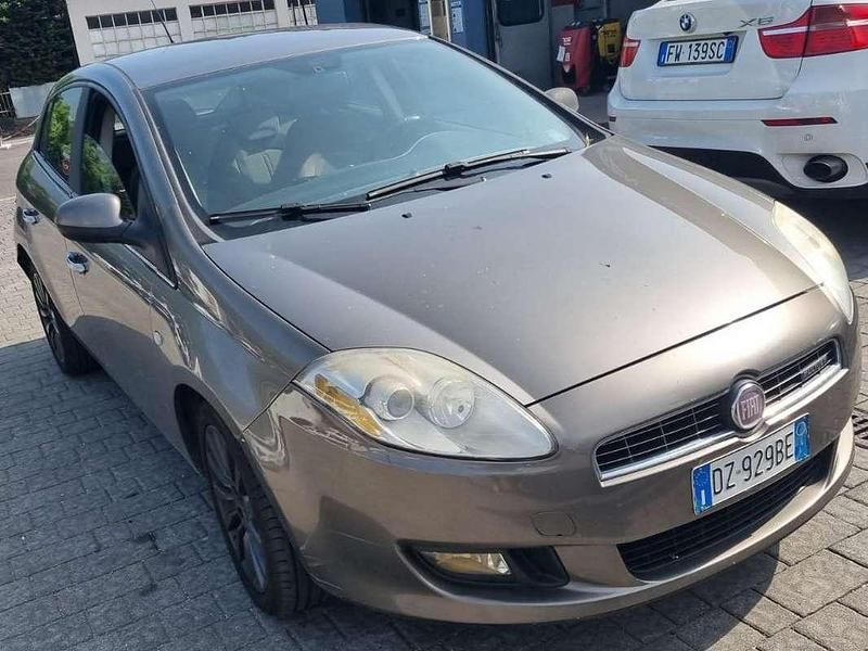 Braun Gebraucht 2009 Fiat Bravo Kleinwagen | € 1.500 - Bild 1/4