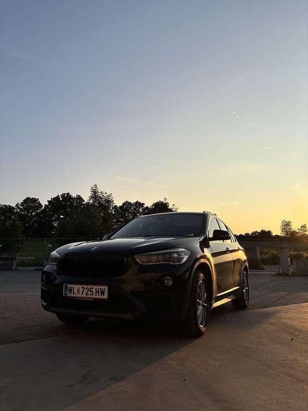 Gebraucht BMW X1 Advantage 150 PS (110 kW) 2017 Schwarz SUV