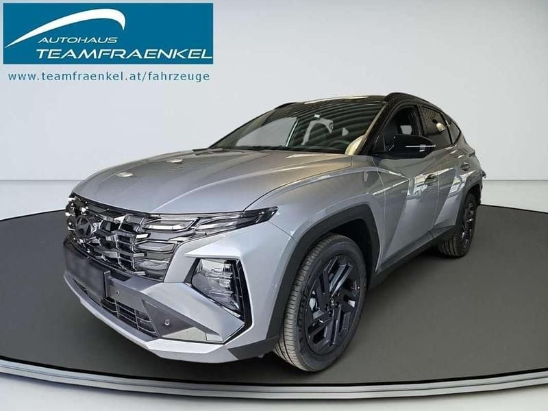 Schwarz Neu 2025 Hyundai Tucson SUV | € 47.740 - Bild 1/4