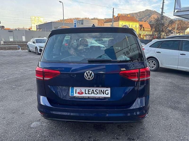 Gebraucht VW Touran 116 PS (85 kW) 2018 Blau Van / Kleinbus