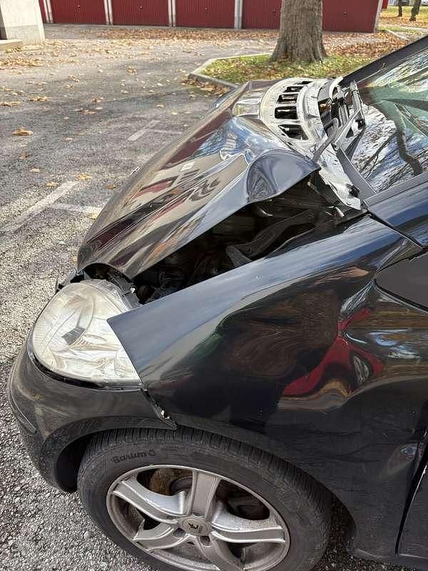 Gebraucht Mercedes A180 116 PS (85 kW) 2002 Schwarz Kleinwagen