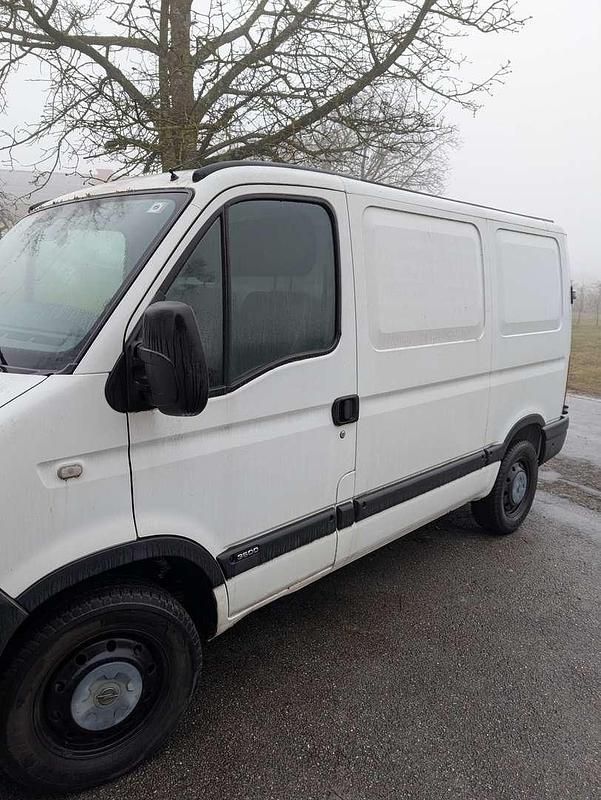 Gebraucht Opel Movano 114 PS (83 kW) 2006 Kombi