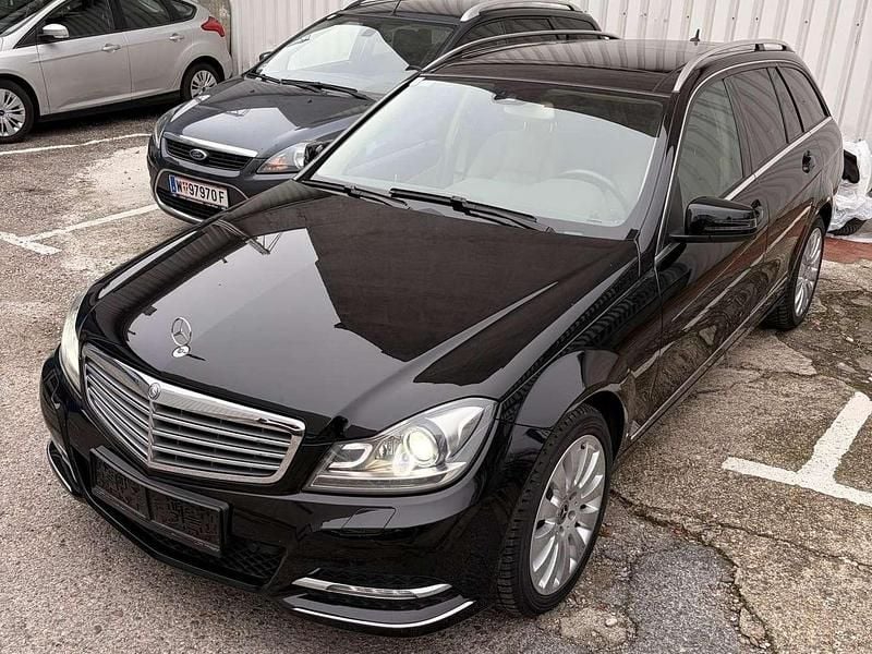 Schwarz Gebraucht 2013 Mercedes C220 Elegance Kombi | € 16.750 (Fairer Preis) - Bild 1/4