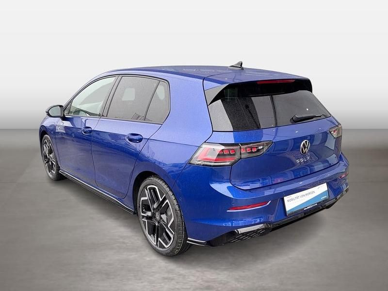 Neu VW Golf VIII Sport 150 PS (110 kW) 2025 Mittelblau  metallic