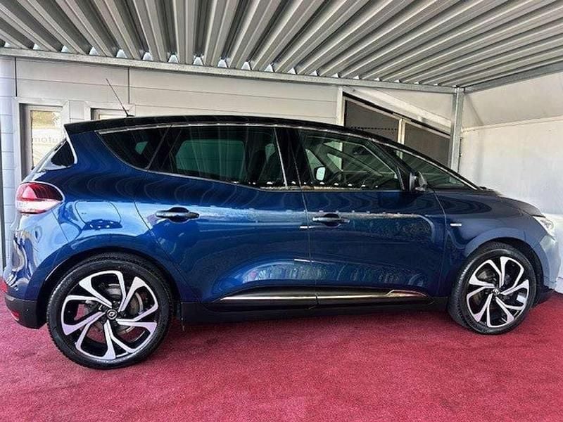 Gebraucht Renault Scénic IV Bose Edition 120 PS (88 kW) 2019 Blau Van / Kleinbus