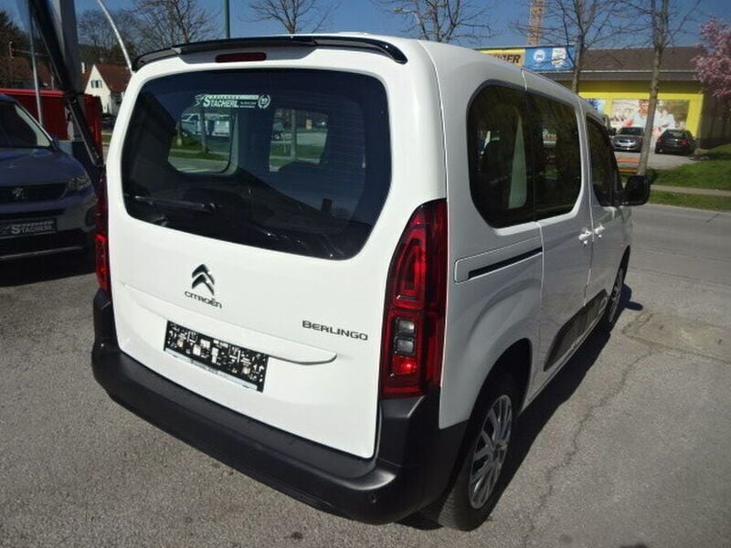 Gebraucht Citroën Berlingo Feel 102 PS (75 kW) 2022 Weiß Van / Kleinbus