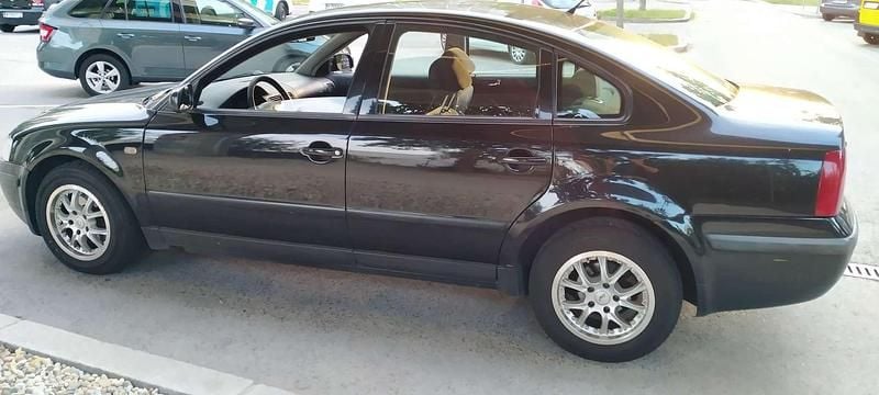 Gebraucht VW Passat 110 PS (80 kW) 1997 Schwarz Limousine