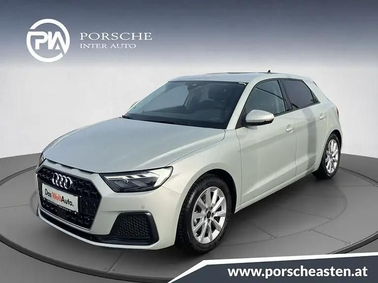 Silber metallic Gebraucht 2025 Audi A1 Sportback Advanced Kleinwagen | € 23.900 (Guter Preis) - Bild 1/4