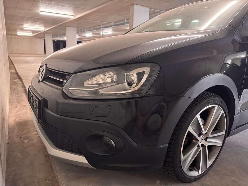 Gebraucht VW Polo Cross 105 PS (77 kW) 2011 Schwarz Kleinwagen