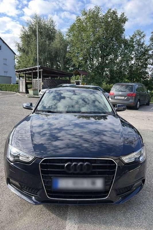Gebraucht Audi A5 Sportback Comfort 150 PS (110 kW) 2016 Blau Kleinwagen