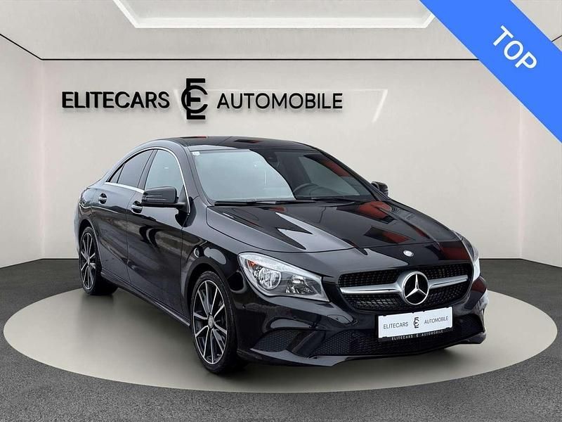 Schwarz Gebraucht 2015 Mercedes CLA180 Urban Limousine | € 16.990 (Fairer Preis) - Bild 1/3