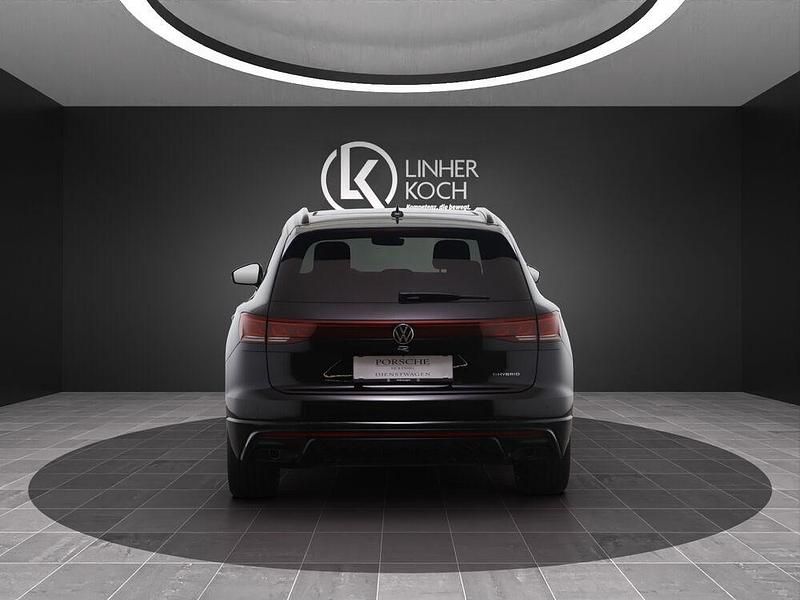 Gebraucht VW Touareg R 462 PS (339 kW) 2025 Schwarz SUV