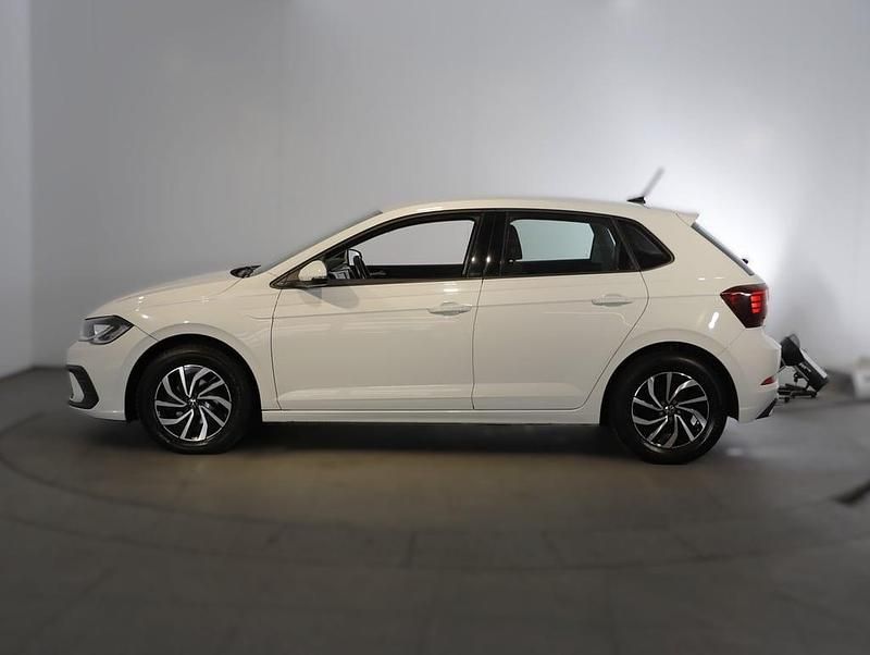 Gebraucht VW Polo Life 95 PS (69 kW) 2023 Weiss  normal Limousine