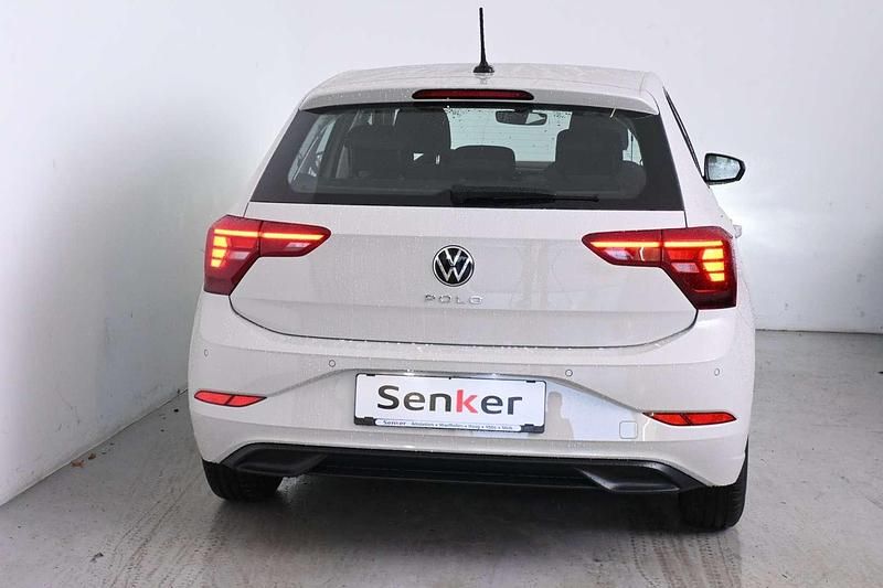Neu VW Polo 80 PS (58 kW) 2025 Grau Limousine