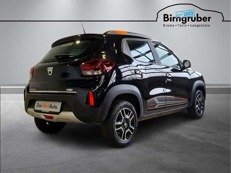 Gebraucht Dacia Spring Comfort Plus 33 kW (45 PS) 2022 Schwarz  metallic Kleinwagen