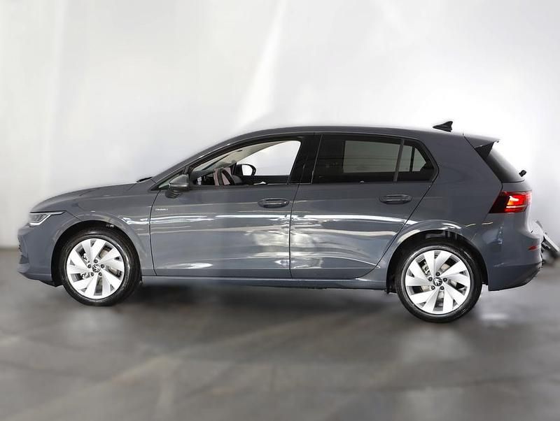 Neu VW Golf VIII 115 PS (84 kW) 2026 Mittelgrau  normal