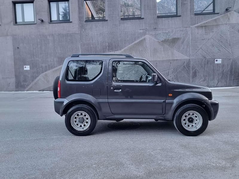 Gebraucht Suzuki Jimny 86 PS (63 kW) 2010 Grau SUV