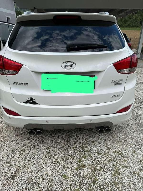 Gebraucht Hyundai ix35 Life 136 PS (100 kW) 2013 Weiß SUV