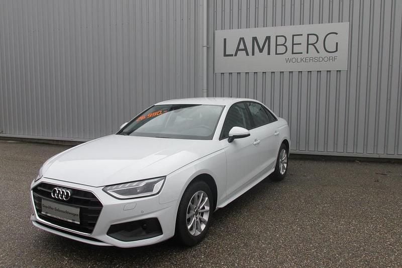 Gebraucht Audi A4 136 PS (100 kW) 2022 Weiss  metallic Limousine