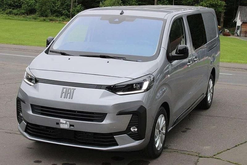 Neu Fiat Scudo 177 PS (130 kW) 2025 Silber Van