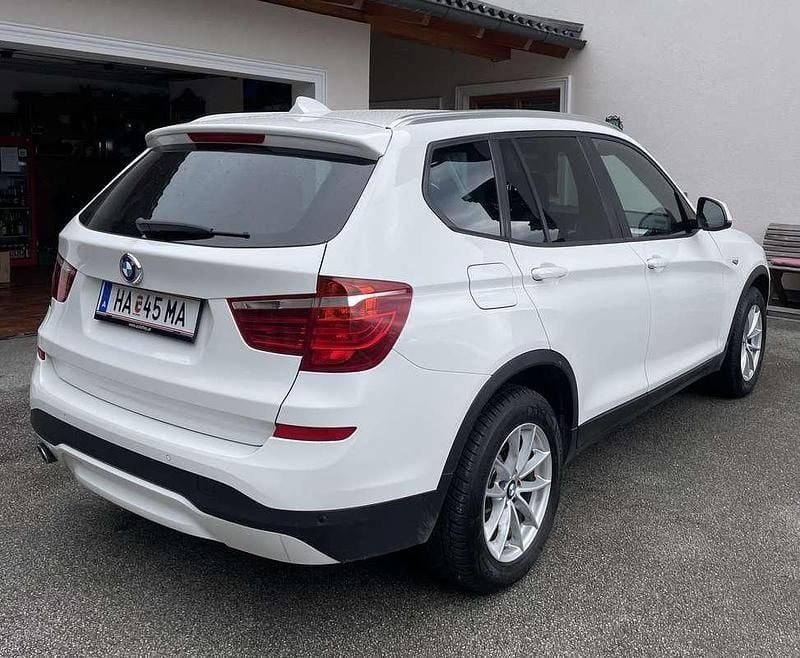 Gebraucht BMW X3 Sport Line 190 PS (139 kW) 2017 Weiß SUV