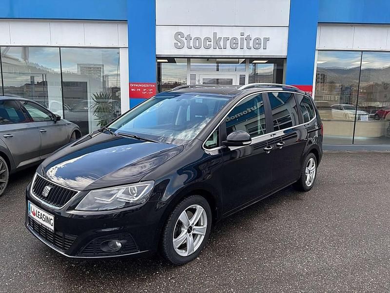 Schwarz Gebraucht 2013 Seat Alhambra Style Van / Kleinbus | € 11.990 (Fairer Preis) - Bild 1/4