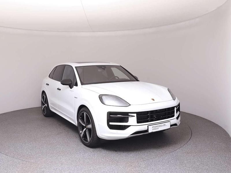 Gebraucht Porsche Cayenne 470 PS (345 kW) 2025 Weiss  normal SUV