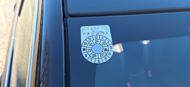 Gebraucht Peugeot 308 SW GT-line 120 PS (88 kW) 2016 Schwarz Kombi