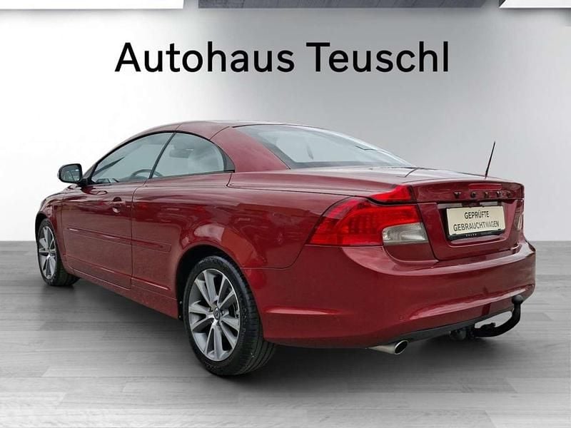 Gebraucht Volvo C70 Summum 150 PS (110 kW) 2010 Rot Cabrio