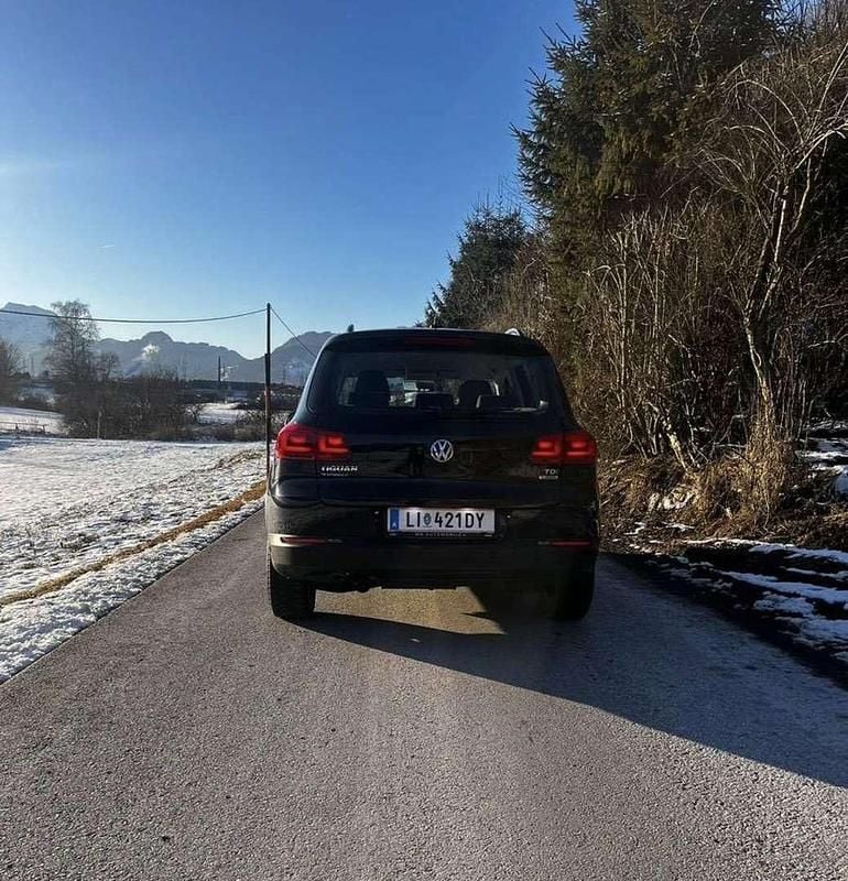 Gebraucht VW Tiguan Trendline 110 PS (80 kW) 2011 Schwarz SUV
