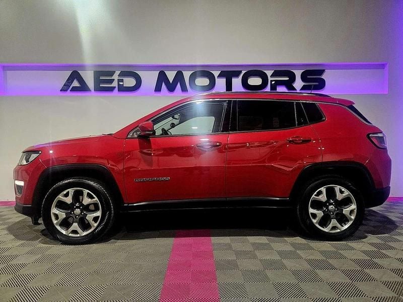 Gebraucht Jeep Compass Limited 140 PS (102 kW) 2019 Rot SUV