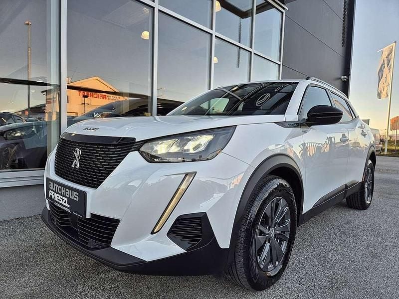 Weiß Gebraucht 2022 Peugeot 2008 Style SUV | € 16.990 (Fairer Preis) - Bild 1/4