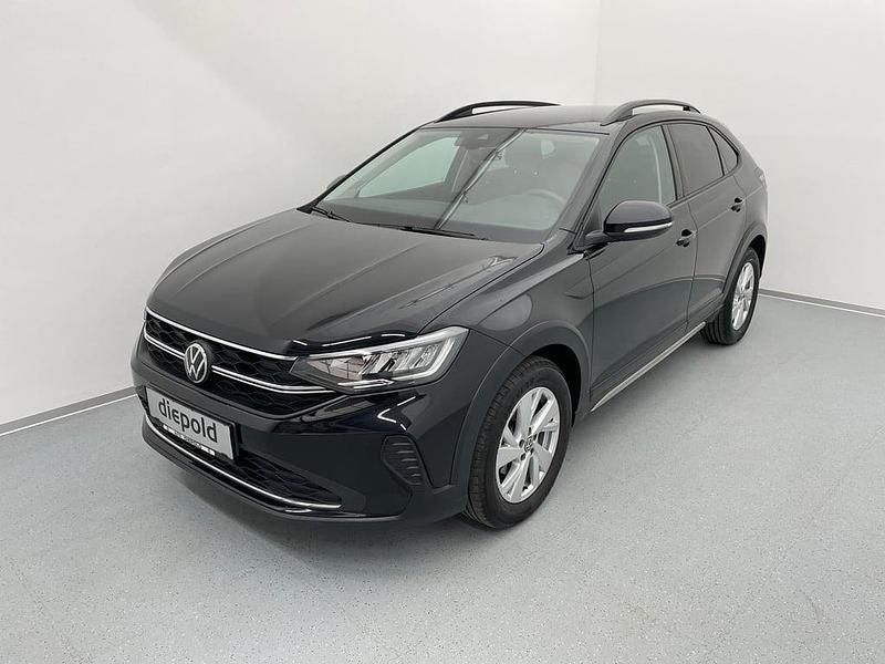 Schwarz metallicperleffektno Gebraucht 2023 VW Taigo Life SUV | € 17.980 - Bild 1/4