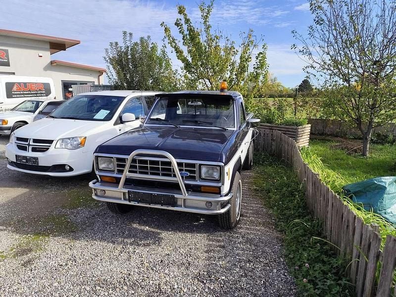 Gebraucht Ford Ranger 132 PS (97 kW) 1983 Blau Abholung