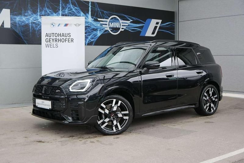 Midnight black ii Gebraucht 2025 Mini Countryman SUV | € 53.980 (Fairer Preis) - Bild 1/4