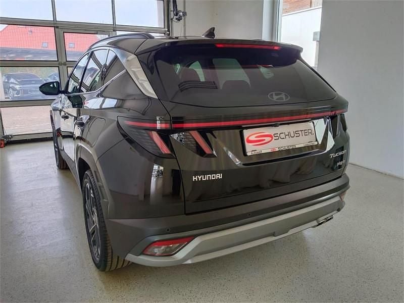 Gebraucht Hyundai Tucson 160 PS (117 kW) 2024 Schwarz SUV