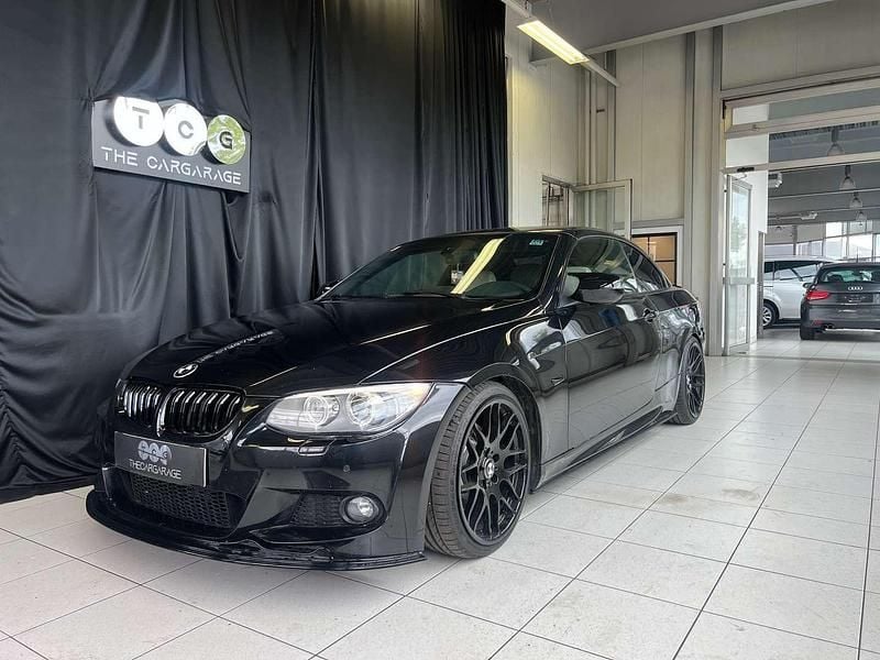 Schwarz Gebraucht 2012 BMW 325 Cabriolet Sport Line Cabrio | € 16.990 (Teuer) - Bild 1/4