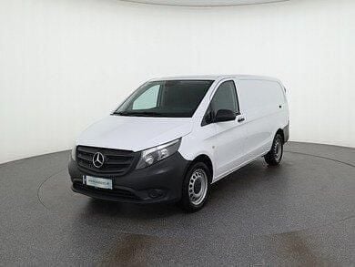 Gebraucht Mercedes Vito 102 PS (75 kW) 2024 Arktikweiß Van