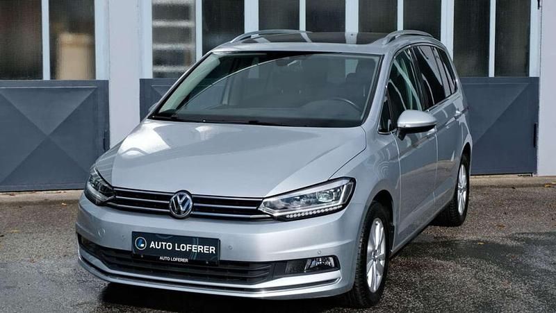 Gebraucht VW Touran Highline 150 PS (110 kW) 2020 Silber Van / Kleinbus