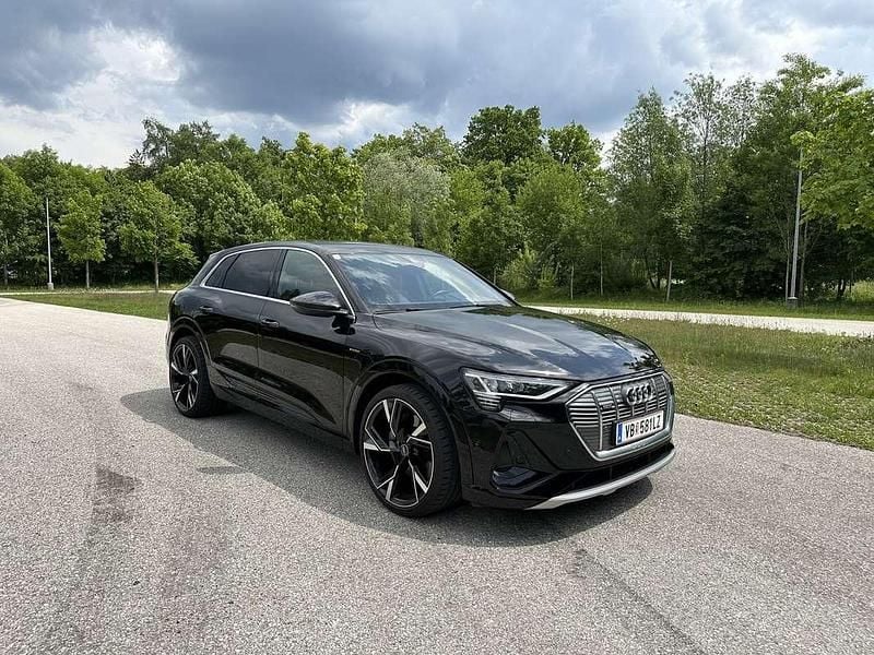 Gebraucht Audi e-tron S-Line 230 kW (313 PS) 2020 Schwarz SUV