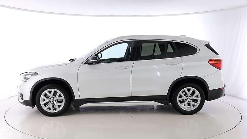 Gebraucht BMW X1 Sport Line 190 PS (139 kW) 2015 Weiß SUV
