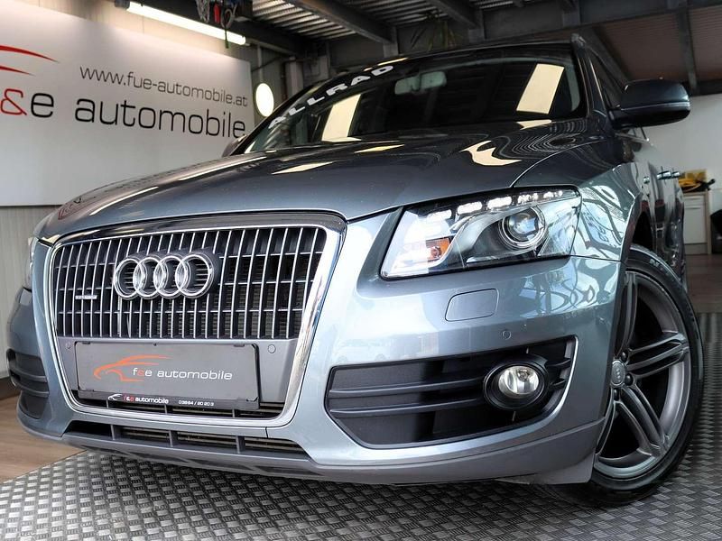 Grau Gebraucht 2012 Audi Q5 Comfort SUV | € 13.900 (Fairer Preis) - Bild 1/4