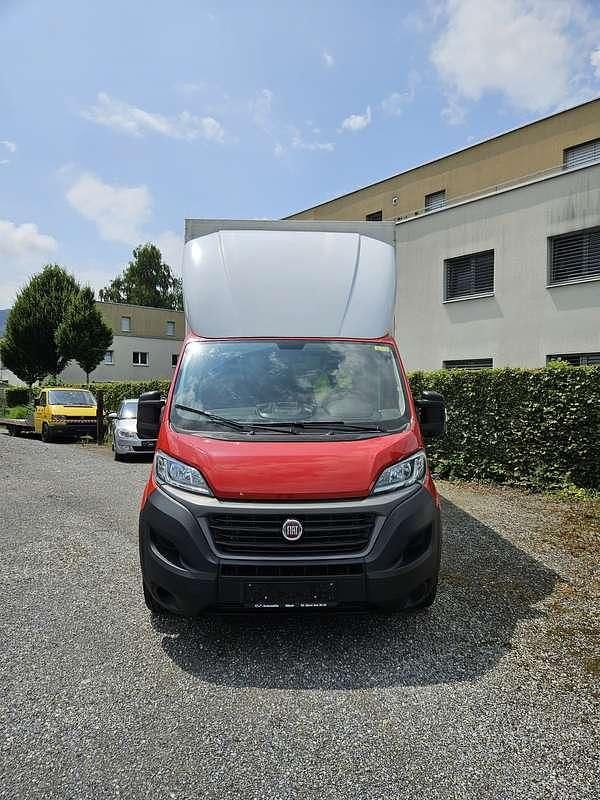 Gebraucht Fiat Ducato 140 PS (102 kW) 2021 Rot Van
